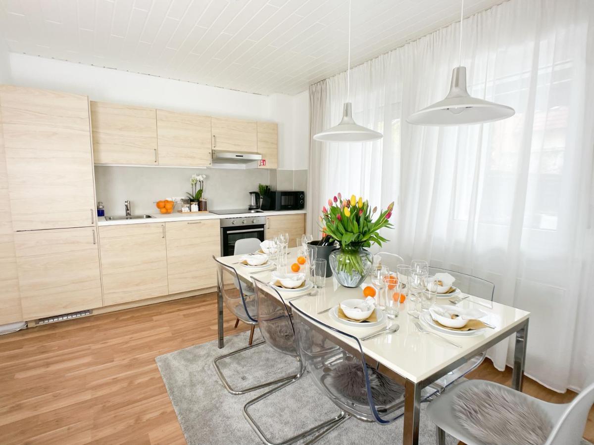 M-Style 01 Apartment Mit Terrasse Und Gasgrill, 24H Self-Check-In, Free Parking, Netflix Nuremberg Luaran gambar